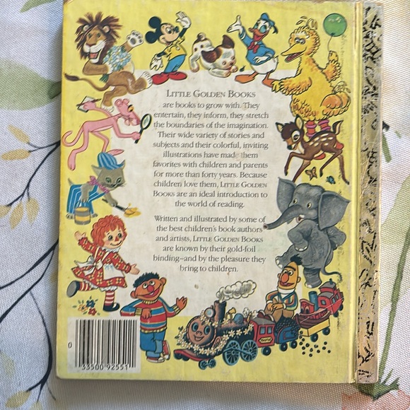 Vintage Mickey Mouse’s Picnic Book - Picture 2 of 7